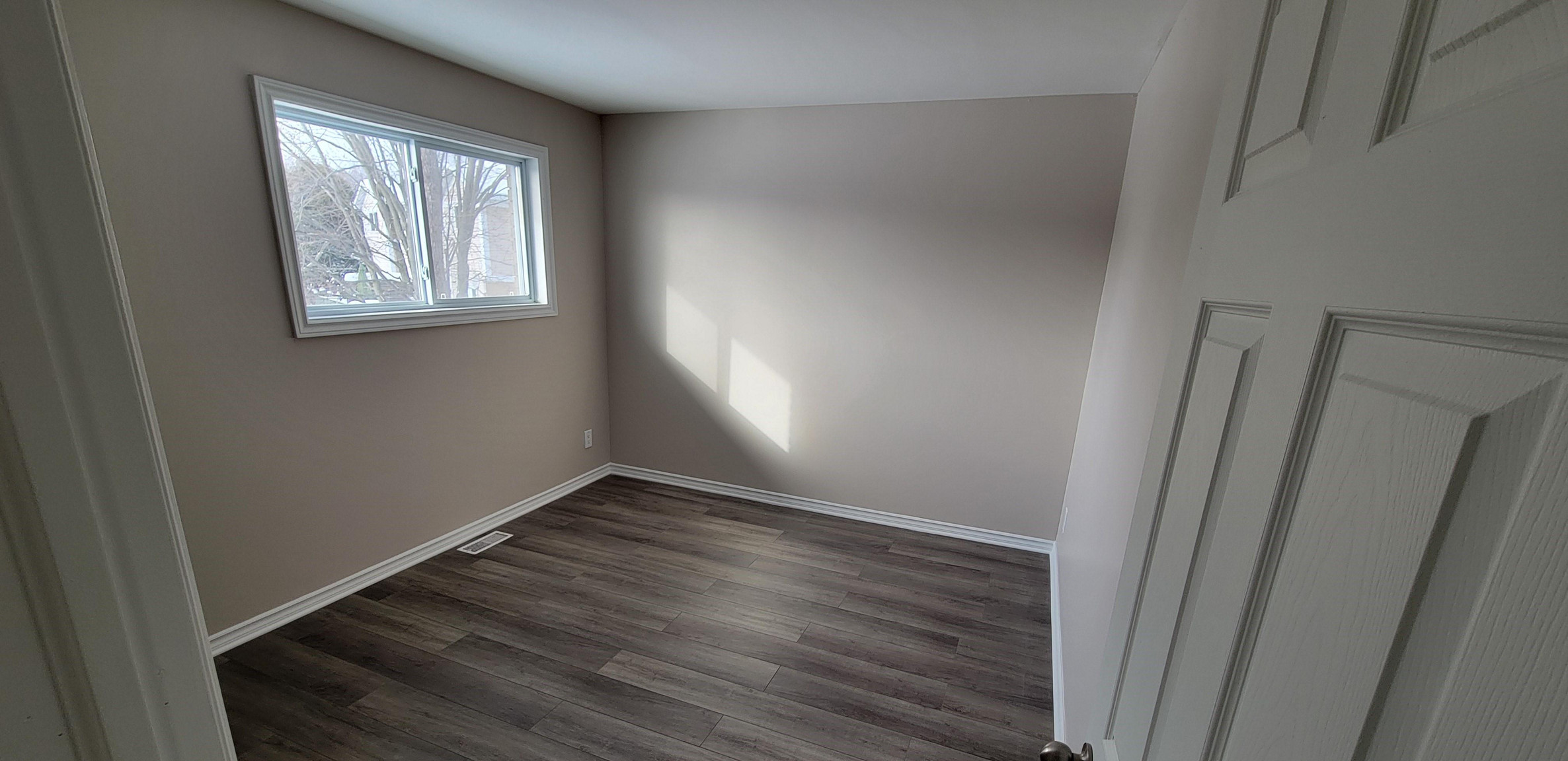 1321 - 1361 Burns Street — photo 6