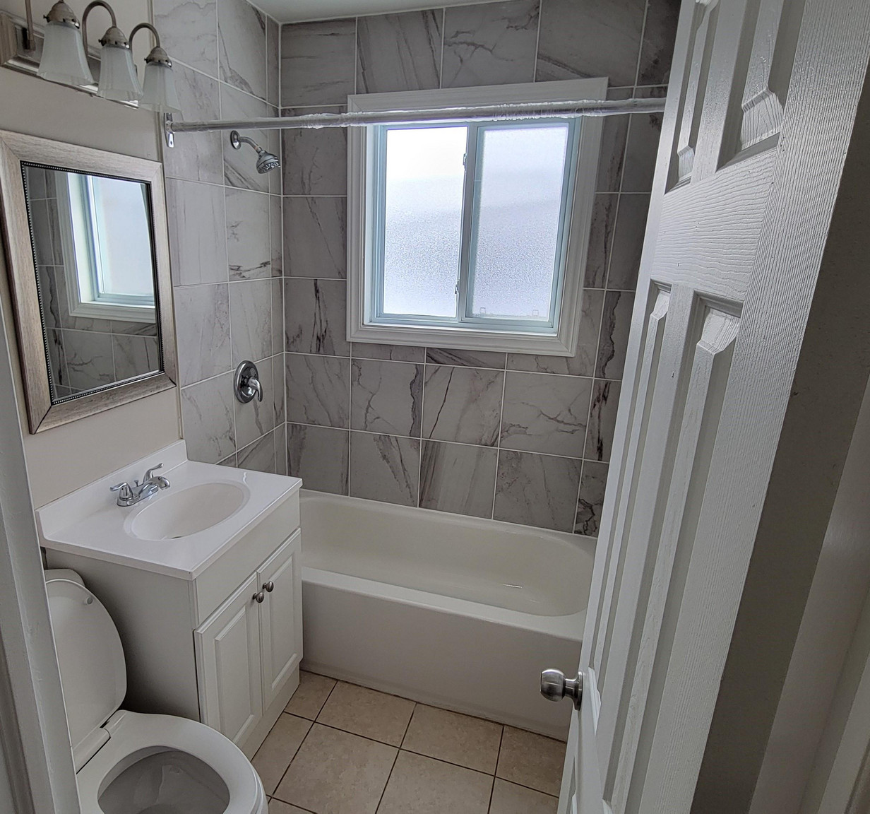 1321 - 1361 Burns Street — photo 8