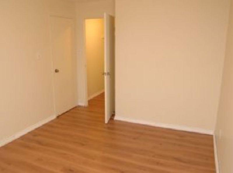 183 Lisgar Avenue — photo 4