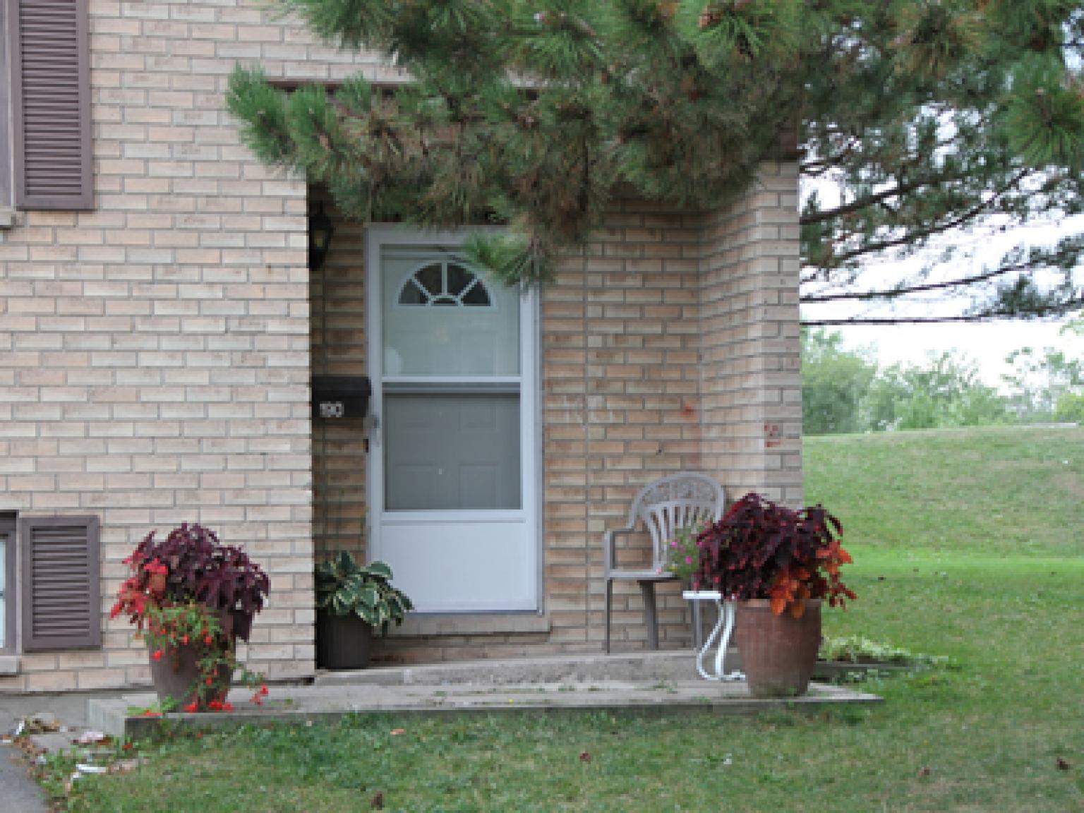 195 Denistoun Street — photo 4